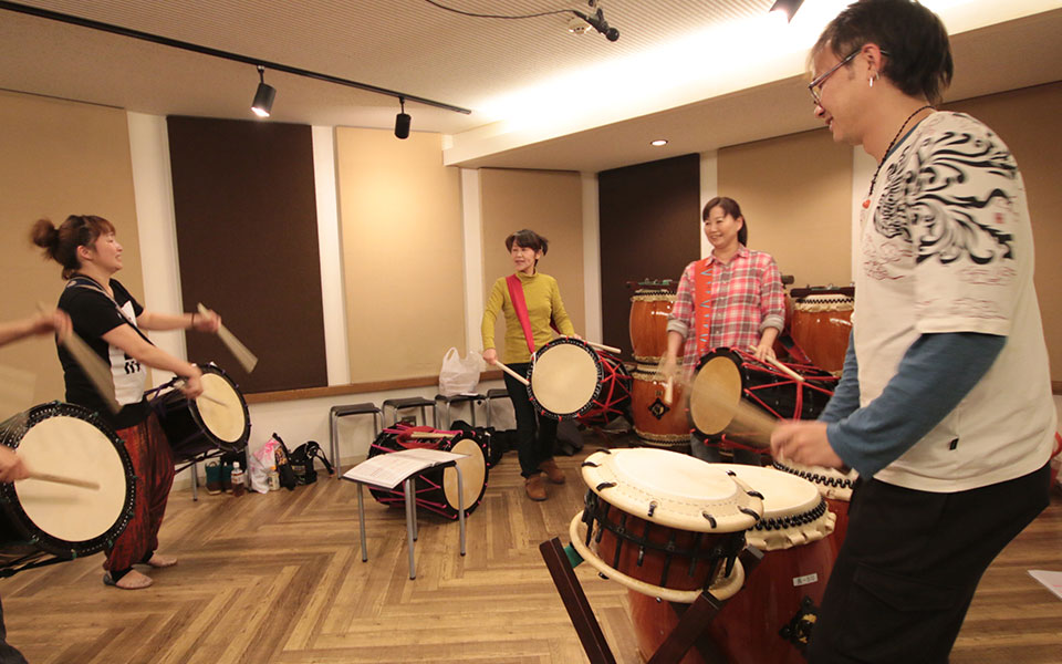 担ぎ桶クラス | TAIKO-LAB（タイコラボ）千葉 - 和太鼓 スクール